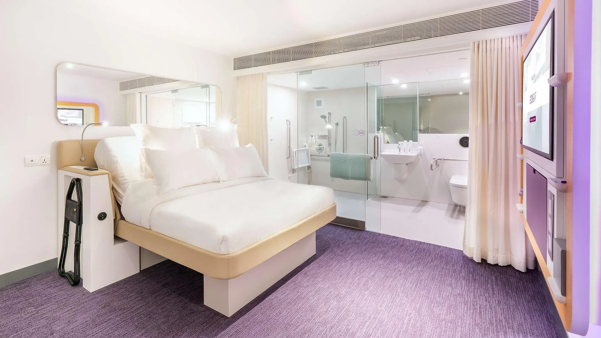 Yotelair Singapore Changi Airport Landside